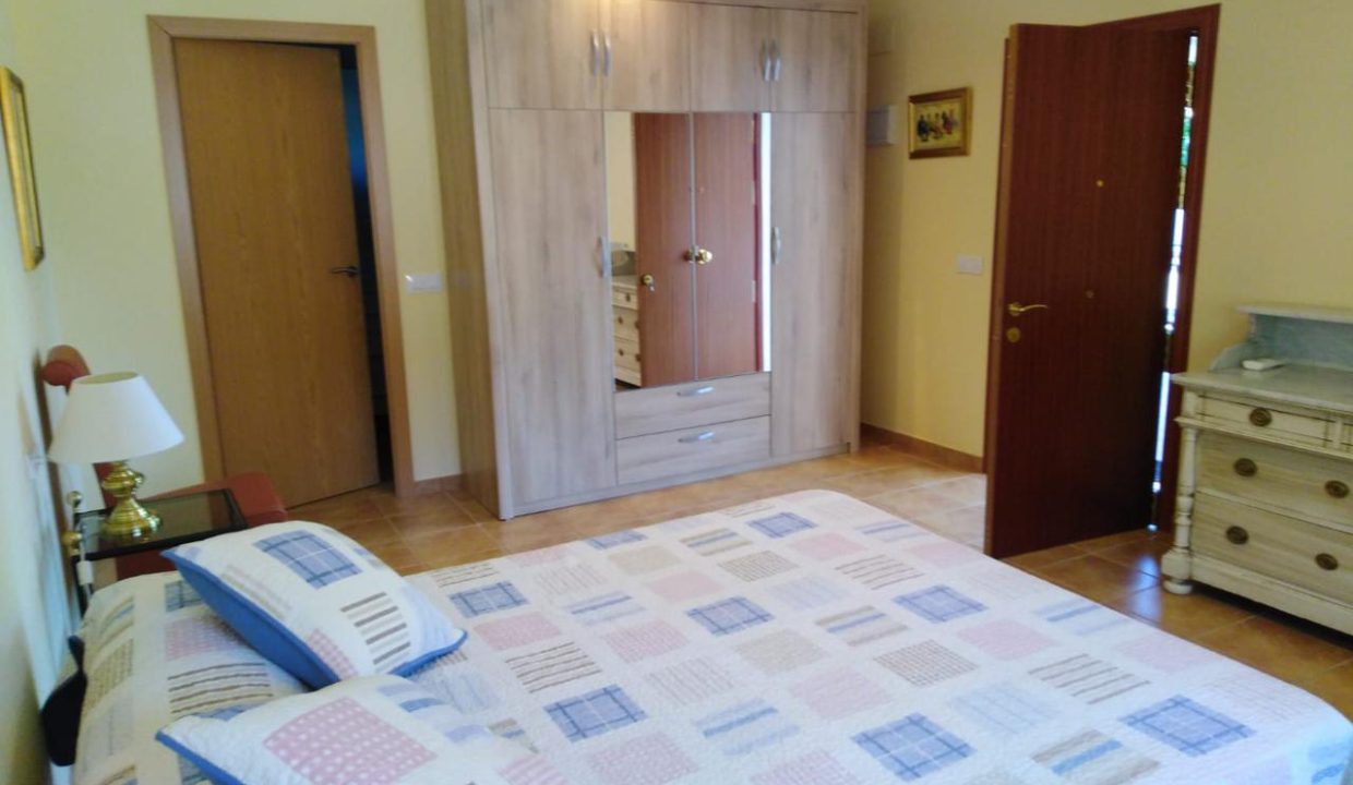 2502216-34299a4b
