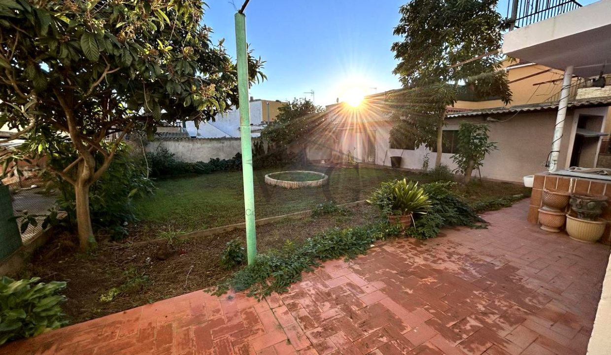 446f3986-0004085744