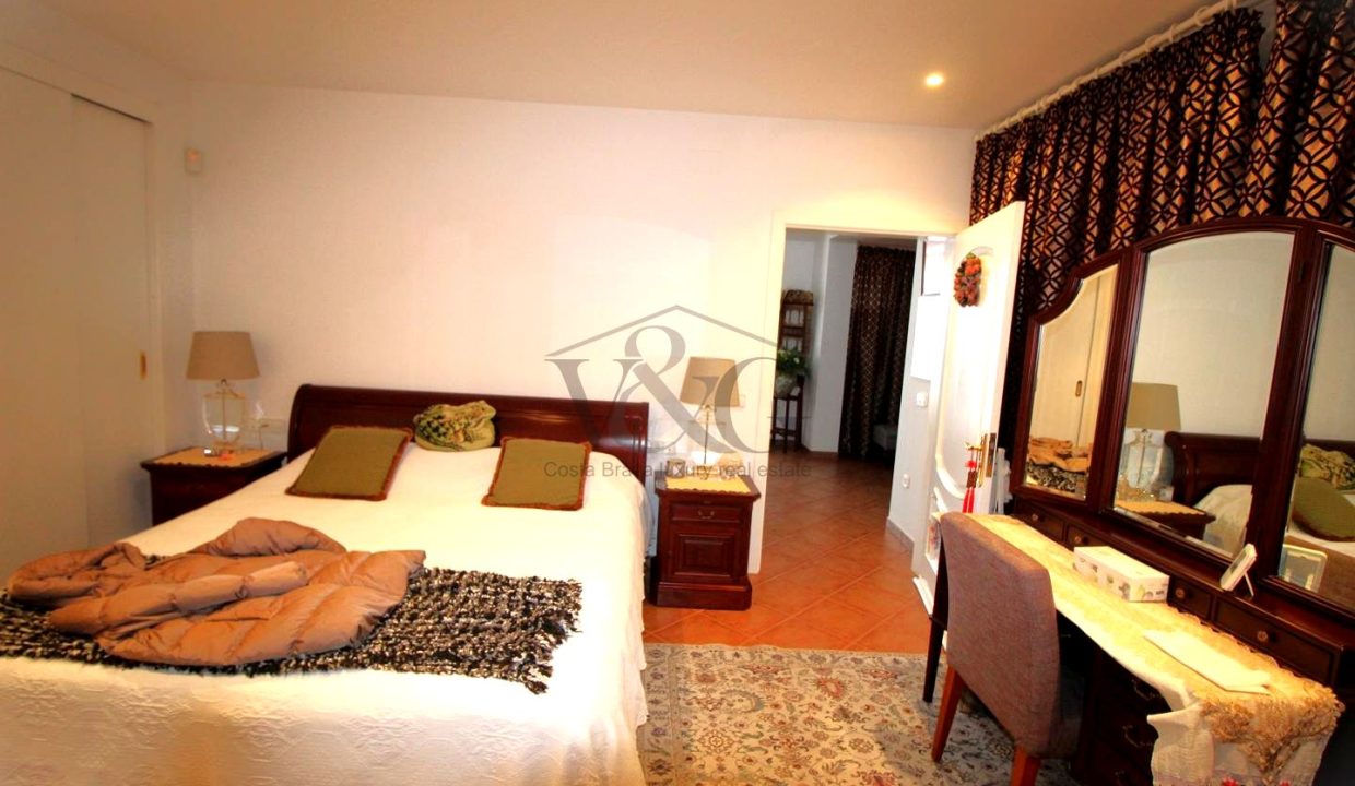 55d1d8ab-0004162756
