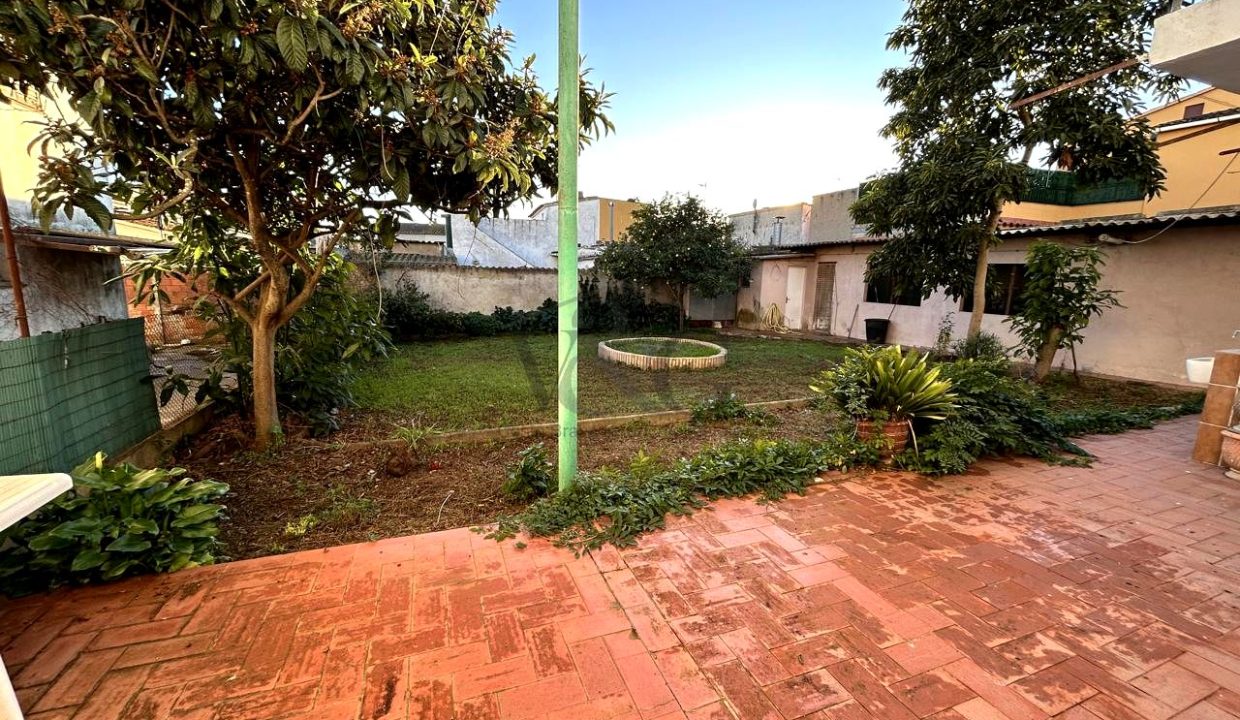 db1927c9-0004085744
