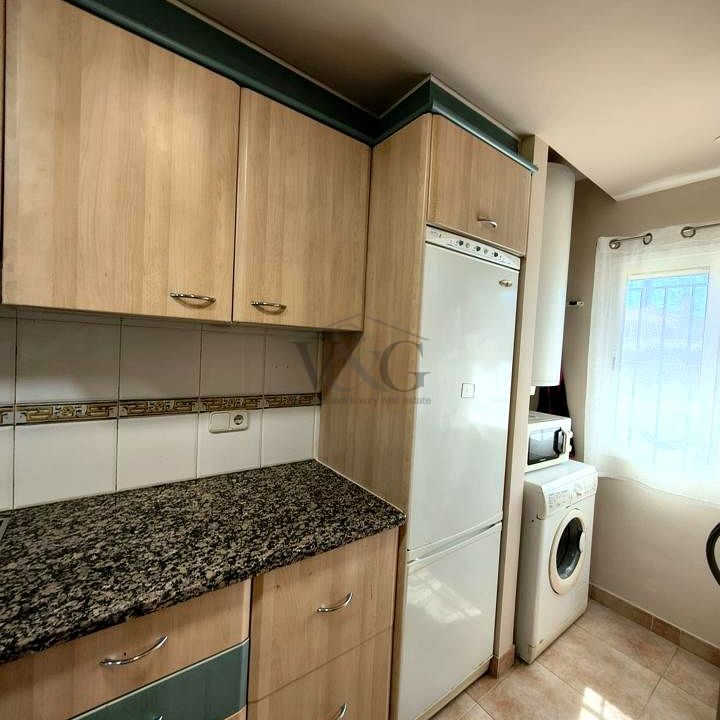 8d7e5156-0004262661